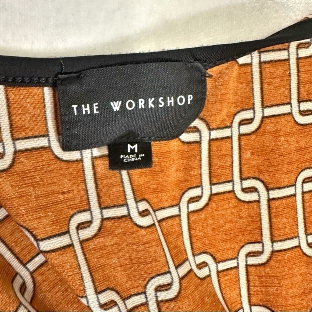 🌸The Workshop- Orange Chain Print Dressy Tank w/ Zip Neckline - Size M - Picture 7 of 8